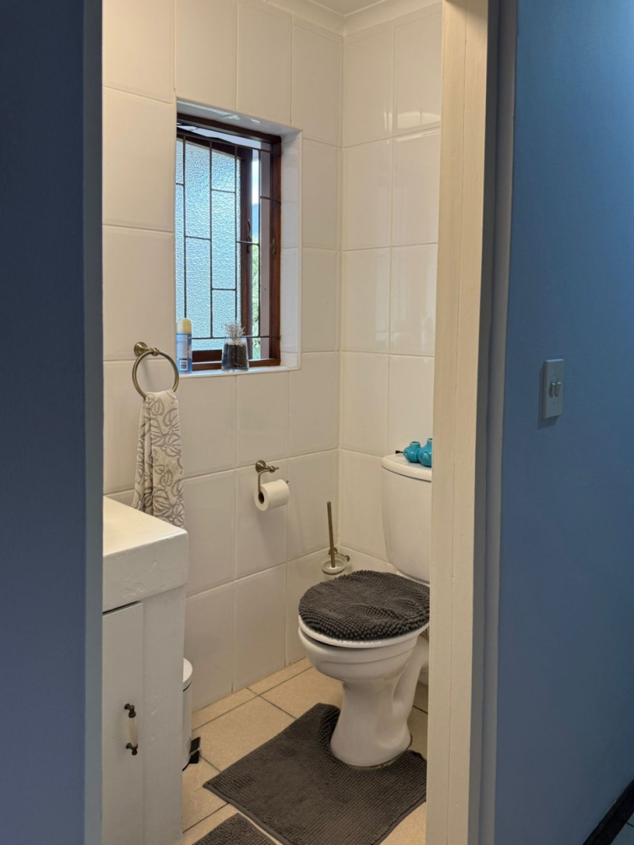 2 Bedroom Property for Sale in King George Park Western Cape